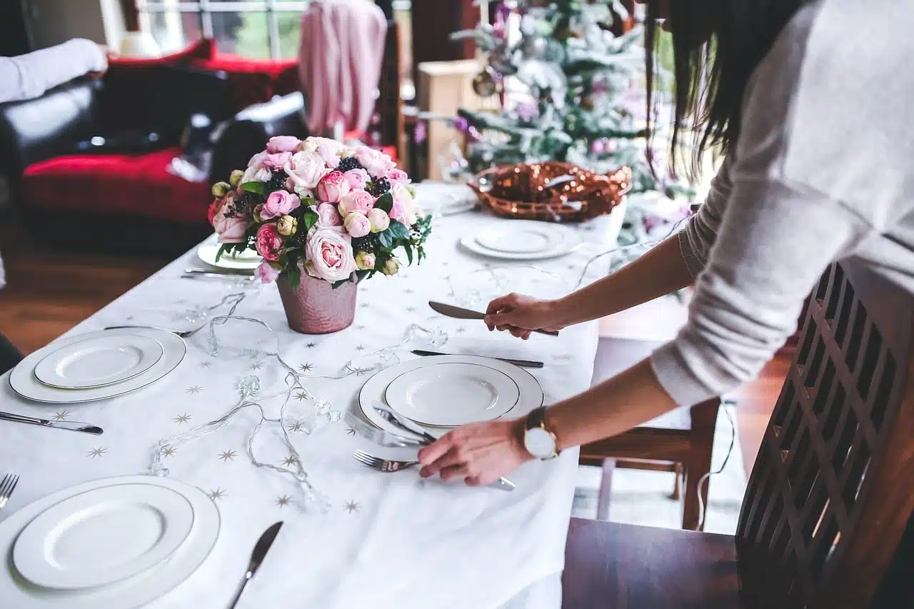 Pourquoi est-il important de ne pas manger seul ?